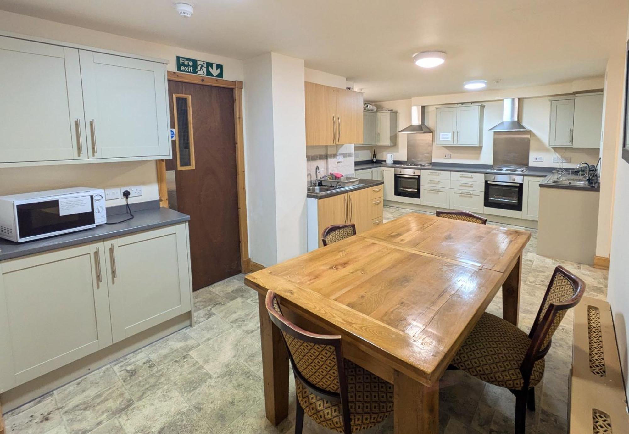 Hollybank - Ensuite Room & Use Of Large Shared Kitchen Dumfries Eksteriør bilde