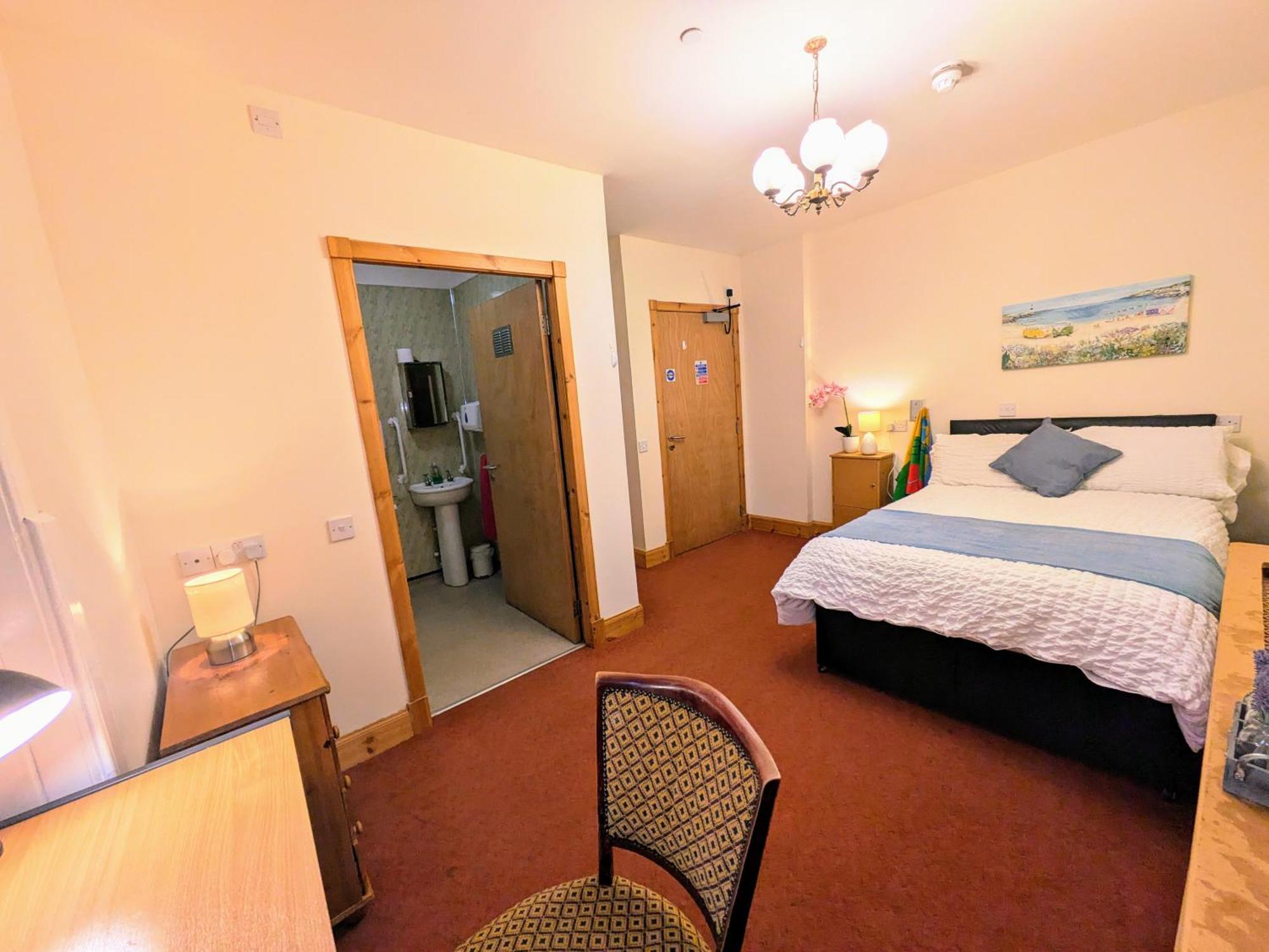 Hollybank - Ensuite Room & Use Of Large Shared Kitchen Dumfries Eksteriør bilde